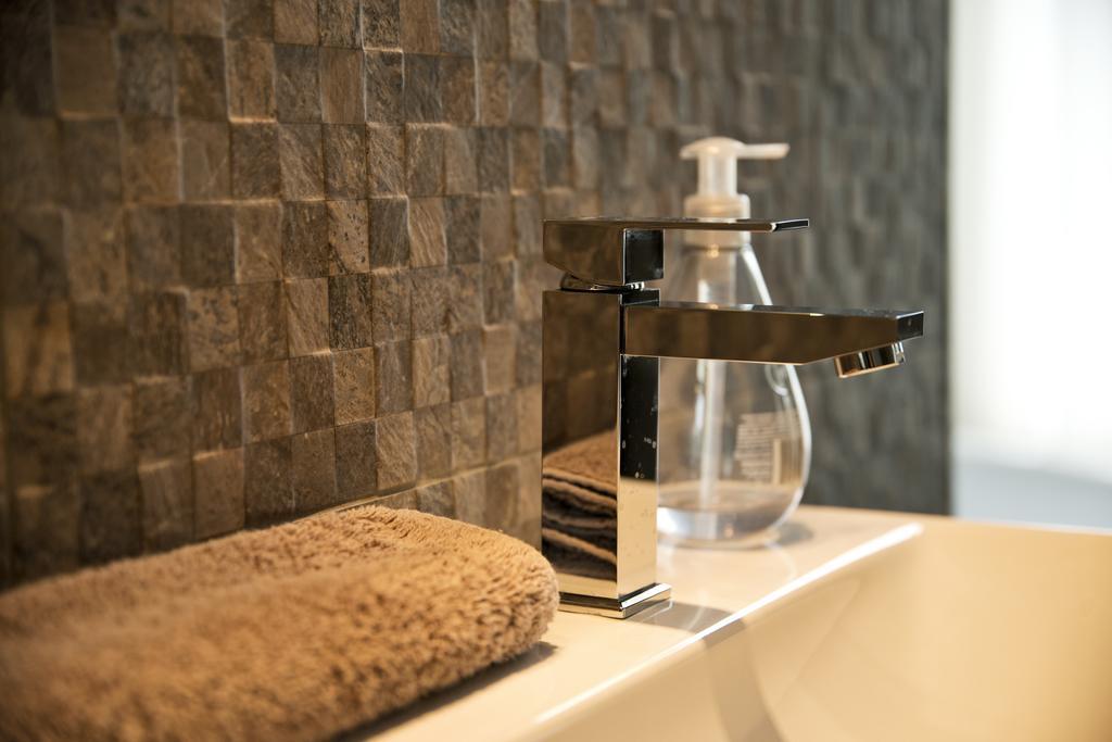 Ck58 Bed & Breakfast Den Haag الغرفة الصورة
