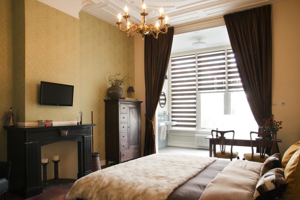 Ck58 Bed & Breakfast Den Haag الغرفة الصورة